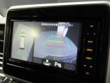 360&deg;モニターが標準装備されておりますので、細い道や狭い駐車場でもラクラク♪ 視認性もバッチリです。