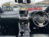 NX 300h Fスポーツ 本革シート サンルーフ