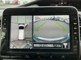 アラウンドビューモニターが、駐車をサポートしてくれますよ!