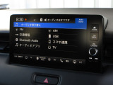 ナビゲーションはホンダコネクトディスプレイを装着しております。AM、FM、Bluetooth、フルセグTVがご使用いただけます。初めて訪れた場所でも道に迷わず安心ですね!
