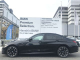 【拘りのFR】BMWが多く採用するFR車。ダイレクトでスポーティな加速感・シャープなハンドリングを実現。縦置きエンジンレイアウトにより、フラットで上質な乗り味です。