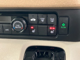 シートヒーター装備付き車!!座席に埋め込まれた電熱線によりシートを暖めることが出来る装備で、温めたられたシートは、寒い冬には最適です!!