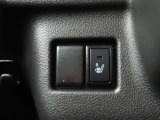 シートヒーターも装備されておりますので、冬の寒い時期でも快適☆