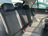 後部座席も実用的な広さが確保されています。見た目より実際に座っていただくと広さを実感いただけます!是非、ご来店ください!