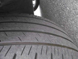 タイヤの溝もご覧の通りです。