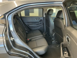 リアシートも広々としていて、座りやすいです。