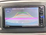 【バックモニター】駐車するとき、後ろのスペースがどれくらいあるかわからず、うまく停められない・・なんてことを防ぐ、バックカメラを装備!