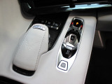 GM(ゼネラルモータース)の工場を併設いたしております。車検や一般的な整備をはじめとして、メーカー保証やリコールにも対応しております。より高い安心をお届けいたします。