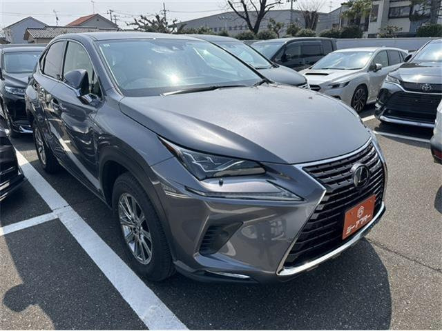 NX 300 Iパッケージ 禁煙車 純正9インチナビ フルセグTV