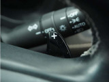 ◆パドルシフト装備◆オートマチック車でもミッション車のようなフィーリングを楽しめます。エンジンブレーキを使いたい時に役立ちます。