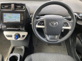 ●仕入れ段階で徹底したチェックを行い、厳しい審査にパスした車だけを展示・販売しています。弊社ではこれをプロチェックと呼び、数十の独自チェック項目に基づき、車の状態を調べ上げています。