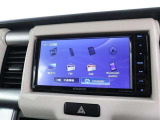 【ナビゲーション】には、携帯からの音楽情報が聞ける『Bluetooth機能付き』!大好きな音楽を聴きながらのドライブが出来そうですね!