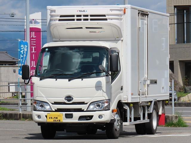 デュトロ 冷蔵冷凍車