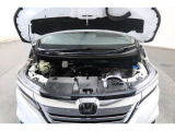 Hondaの技術が詰まったエンジンルーム☆☆☆エンジンルーム室内ともにルームクリーニング済みで清潔です◎快適なドライブをお楽しみください♪♪