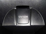 【アクセサリ-ソケット】12V/120W 市販のシガ-ライタ-ソケットプラグで携帯電話の充電などに便利です。