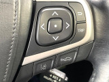 【レーダークルーズコントロール】高速道路での長距離走行が楽に!!自動で速度を保つクルーズコントロールが、衝突軽減システムと連携し、前方の車両を感知して車間を保つように速度調節してくれます!!