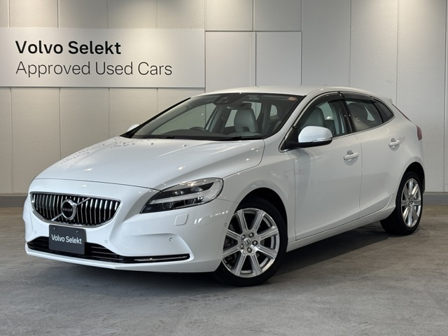 V40D4 インスクリプション ディーゼル