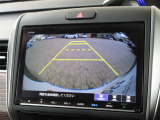 バックをするとき自動でリアの様子が映る『リアカメラ』付き!ナビ画面で確認しながらバックができますから安心ですね。でも、目視も大切ですよ!安全第一でお願いします!