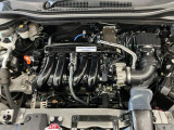 技術が詰まったエンジンルームもご覧の通りピカピカにクリーニング済みです。