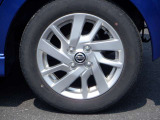 14インチアルミホイール!!格好良くてホイールがあなたの愛車をいっそう輝かせます☆