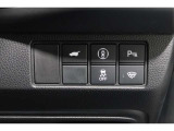 ホンダセンシング搭載!誤発進抑制機能・路外逸脱抑制機能・歩行者事故低減ステアリング・車線維持支援システム・先進車発進お知らせ機能など多彩な先進安全機能でより安全で快適なドライブを支援します。