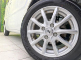 【14インチアルミホイール】外観にマッチしたアルミホイールを装着しております。各種アルミホイールや、スタッドレスタイヤも取扱いしております。是非ご相談ください♪