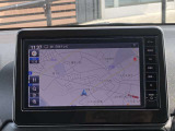 メモリーナビはタッチパネル式で簡単操作。TVもフルセグですので映像もとっても綺麗です。