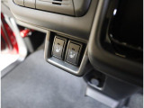 運転席・助手席シートヒーター装備☆ボタンを押せばすぐに暖かくなるので、寒い日に重宝します◎