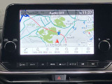 メーカーナビ(NissanConenectナビゲーションシステム)プロパイロットとリンクするナビゲーションシステム。9インチの高解像度モニターを搭載し、スマートフォンのワイヤレス充電など対応!