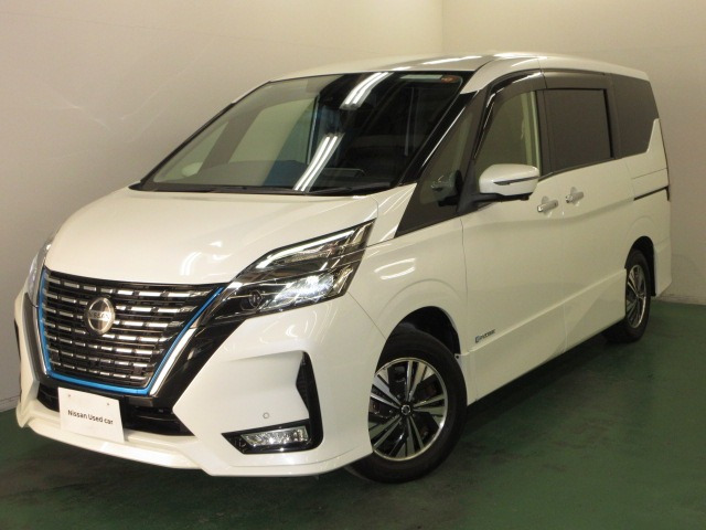 セレナ 1.2 e-POWER ハイウェイスターV 