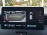 バックカメラ搭載なので後方時に車体後ろが確認出来る為、運転の苦手な方やたまに乗る方でも安心して車庫入れが出来ます☆