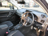 ■追加ワイド保証をご用意!例:新車から15年経過未満及び走行距離15万km未満まで加入可能!距離制限無し・保証上限金額無し2.選べる保証期間=1年〜5年3.緊急ロードサービス=365日24時間対応☆