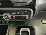 運転席/助手席シートヒーターで寒い日もすぐに温かくなり快適に過ごせます。2段階の温度調整が可能です