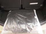 クリーニング済みのフロアマットをお付けしております。