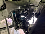 お車を安心してお乗りいただく為には、足回りの定期点検が欠かせません。サービスサポート(有償保証)では無料点検もご提供しており、安心のカーライフをお過ごしいただけるサポート体制が整っています。