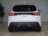 e-POWERとは、エンジンで発電してモーターで走るシステムです。そのため、燃費が良く、走り出しもなめらかです。走行モードの自動制御によって、ブレーキを踏む回数も減るなどのメリットも♪