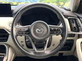 【純正革巻きステアリング】上質な革を使用することで、手にしっかり馴染みとても運転しやすいハンドルです♪