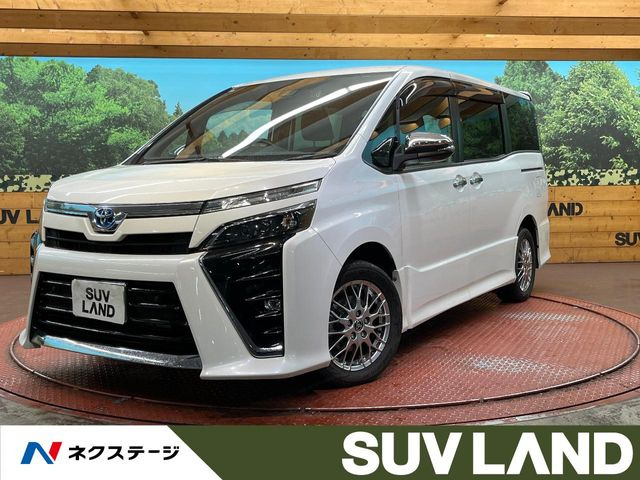 ヴォクシー 1.8 ハイブリッド ZS 煌III 