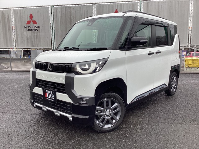 デリカミニ T プレミアム 4WD 