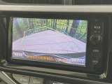 【バックカメラ】駐車時に後方がリアルタイム映像で確認できます。大型商業施設や立体駐車場での駐車時や、夜間のバック時に大活躍!運転スキルに関わらず、今や必須となった装備のひとつです!