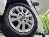 【純正15インチアルミホイール】外観にマッチした純正アルミホイールを装着しております。各種社外アルミホイールや、スタッドレスタイヤも取扱いしております。是非ご相談ください♪