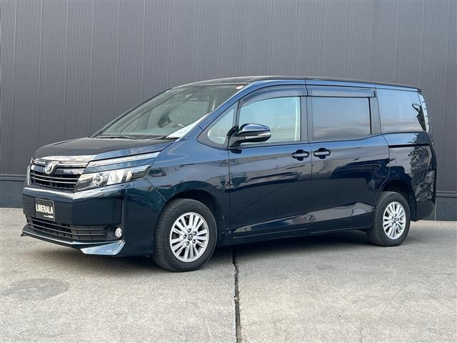 ヴォクシー2.0 V 4WD4WD 修復歴無し