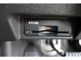 ETCは高速料金所での料金の支払いもスイスイと走ることができます。