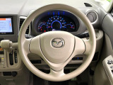 ステアリングも使用感が少なく、きれいな状態となっております♪