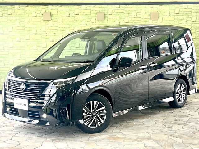 セレナ 1.4 e-POWER ルキシオン 