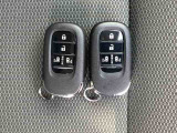 便利なスマートキー2個付きです。