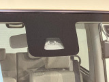 衝突軽減ブレーキ・スマートアシストIIが装備されております♪うっかり事故を少しでも減らしてくれる安全装置です。