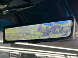 【デジタルインナーミラー】カメラが撮影した車両後方の映像をルームミラー内に表示。クリアな視界で状況の確認が可能です!※ドラレコ機能ご利用には別途SDカードをご用意いただく場合があります。
