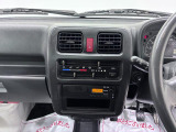 中古車は一物一価、同じようなお車でも、整備状況、外内装の状態など様々です。