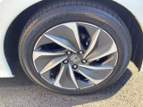 純正アルミホイール装着になります♪